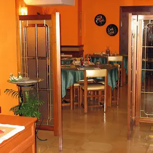 https://hostal-la-barretina.catalonia-hotels.com